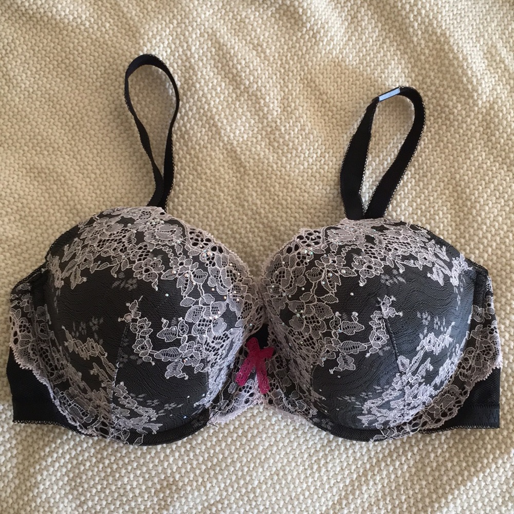 NWT Victoria’s Secret Bra